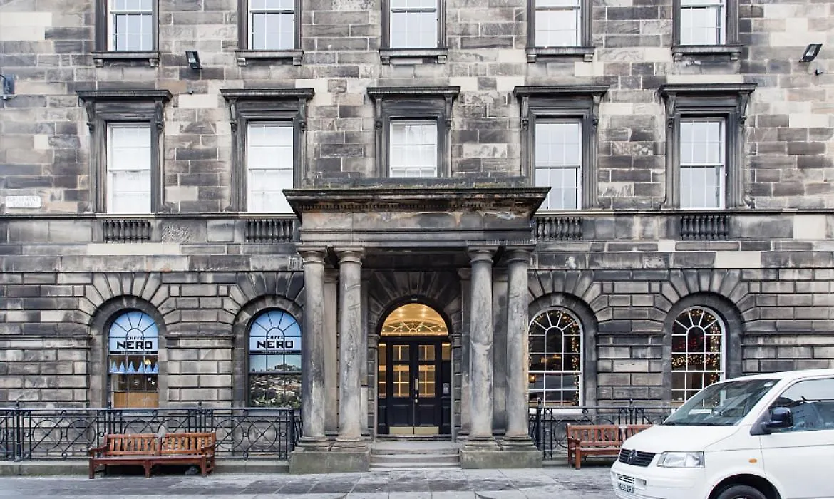Royal Mile Apartments Edinburgh